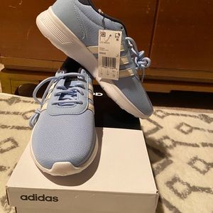ADIDAS Women’s athletic shoes size 8.5. NWT